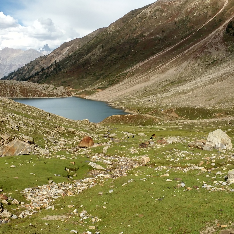 Rama Lake, Astore